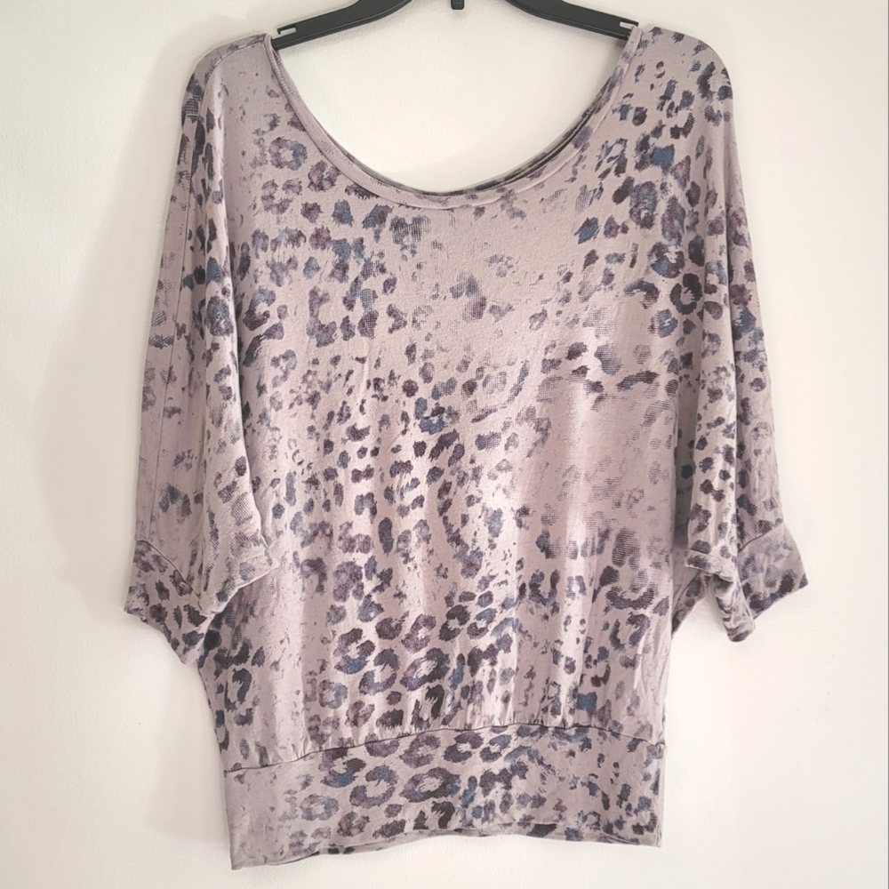 Mudd Half Sleeve Boatneck Purple Leopard Print Shirt Juniors Size Medium